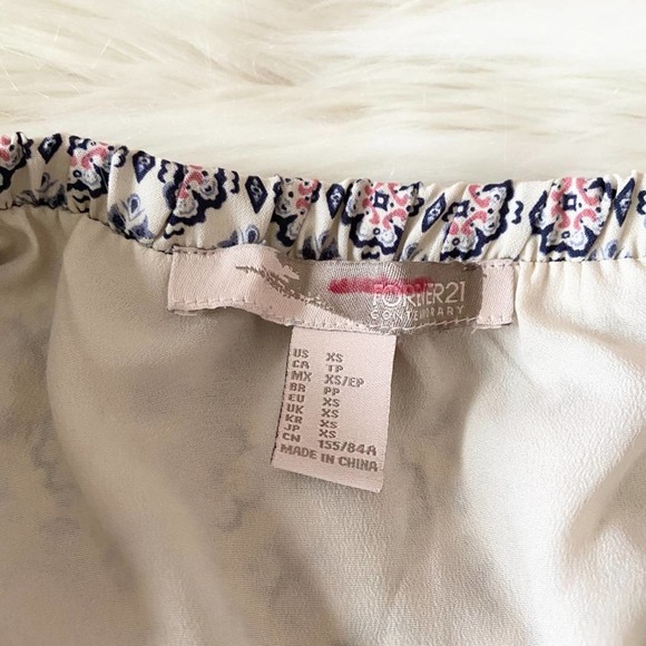 Forever 21 Preppy Cream Blue Paisley Off Shoulder Dress Sz XS - Picture 5 of 9